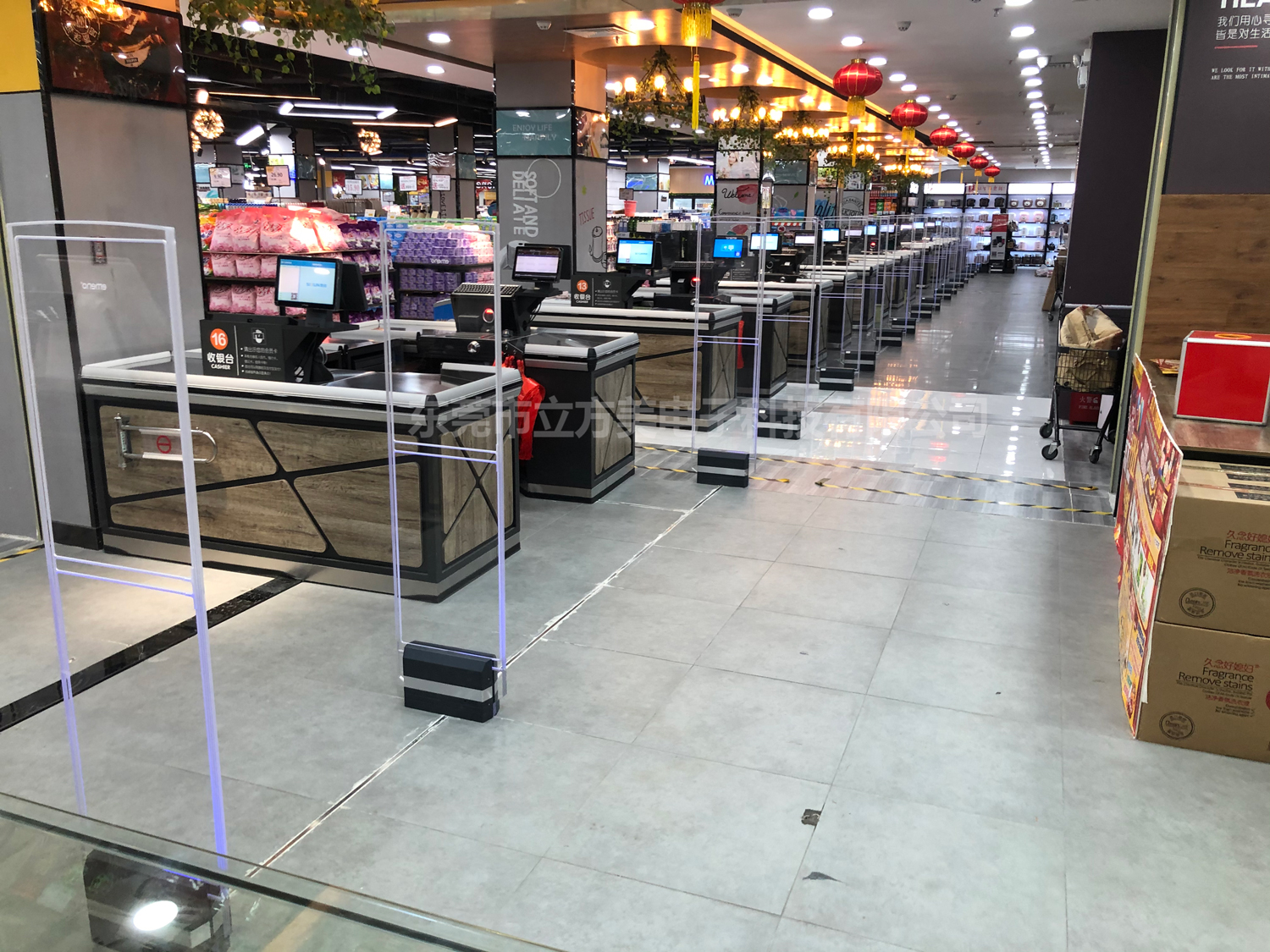 新店開業(yè)，如何安裝合適店鋪的超市防盜器？